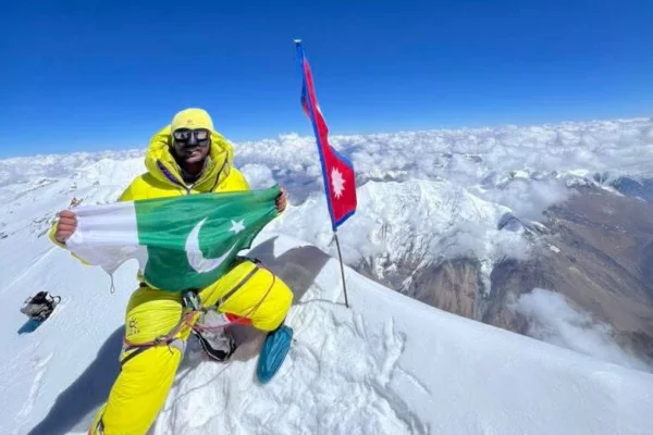 Sajid Ali Sadpara Summits Dhaulagiri Without Oxygen